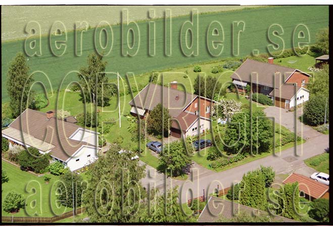 FFF 98-8905, #32. FFF 98-8905_0032 (Uppges vid kontakt med Svenska Aero-Bilder AB)